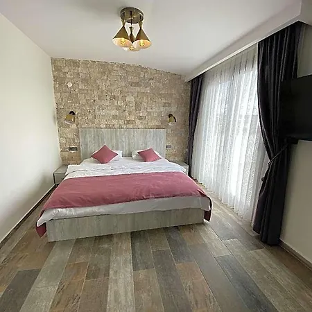 Otel Talles Comfort Butik Ciftlikkoyu